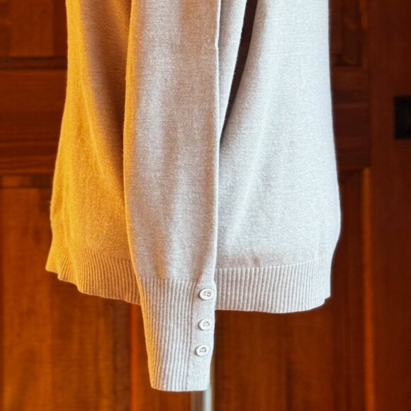 Joseph A Tan Turtleneck Top/Button Accent Sleeve, L, EUC - Picture 4 of 13